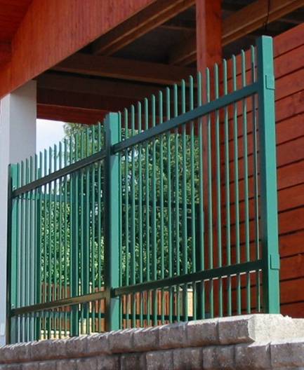 Trubičkový plot – variabilní, bezpečný a stabilní